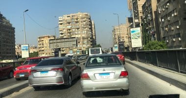 مرور القاهرة والجيزة: حركة متوسطة للمركبات على المحاور الرئيسية