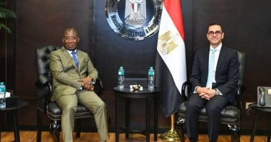وزير الاستثمار يستقبل وزير الخارجية الايفواري لبحث سبل تعزيز الشراكة الاقتصادية