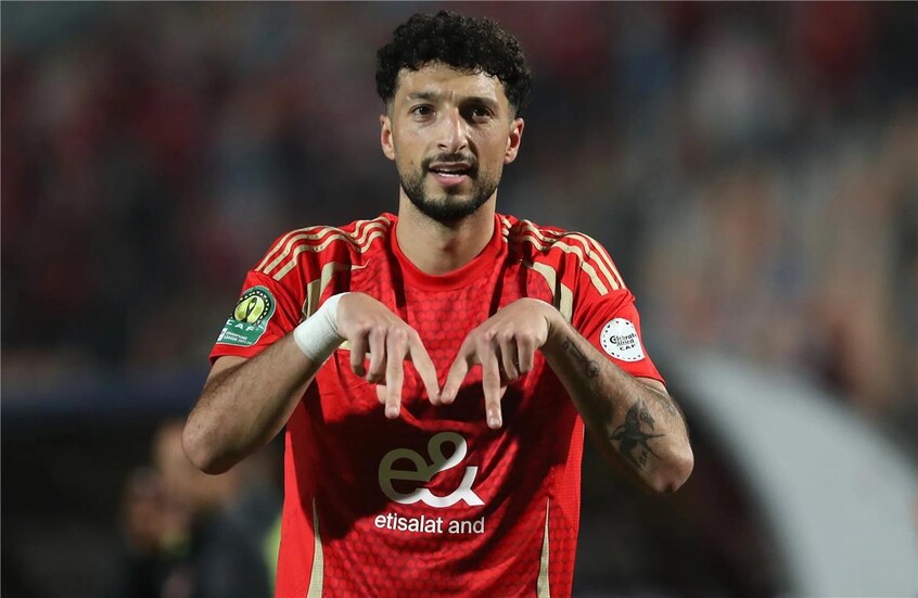 بناء الجسور: صفقة الـ6.4 مليون دولار تثير الجدل بعد انتقال وسام أبو علي لـ بيراميدز
