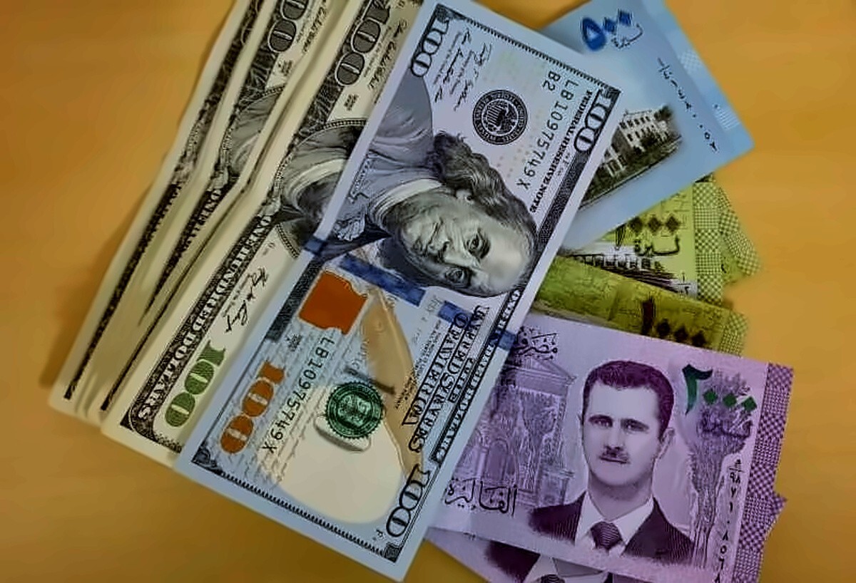 USD ينتعش من جديد”.. سعر الدولار مقابل الليرة السورية في السوق السوداء بمختلف المدن بيع وشراء مع ختام تعاملات نهاية الاسبوع - تواصل نيوز