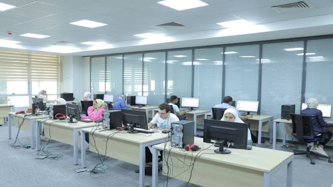 فتح باب التسجيل لتقليل الاغتراب 2025 للطلاب في المرحلة الثالثة مع فرصة لا تعوض