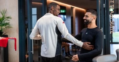 محمد صلاح يعود للتدريبات مع ليفربول قبل مواجهة بيرنلي: لقطات حصرية