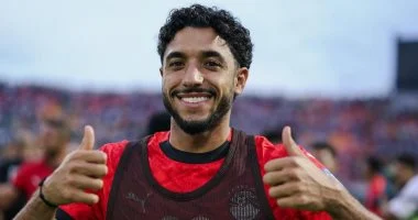 مفاجأة مدوية مرموش يقفز إلى مصاف النجوم الأعلى أجرًا عالميًا 2025 ورونالدو يحافظ على عرشه