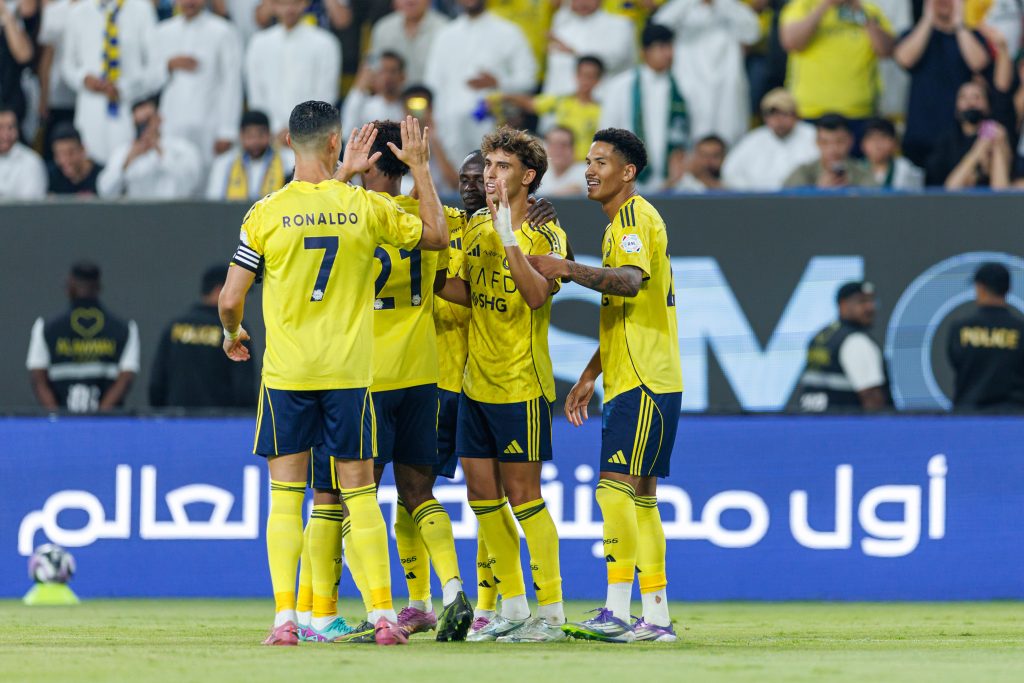 النصر يفاجئ عشاق كرة القدم بتعيين مدرب جديد يقود الفريق نحو الألقاب والإنجازات المقبلة