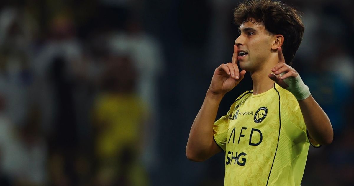 جواو فيليكس يتألق كأفضل لاعب في مواجهة النصر والفتح بينما براهيمي يواجه انتقادات شديدة في الأداء