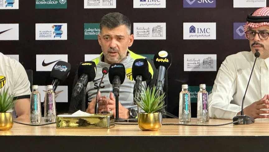 مدرب الاتحاد يؤكد أهمية مواجهة الهلال كأولوية جديدة وسنظهر مهارتنا في هذه المباراة الحاسمة