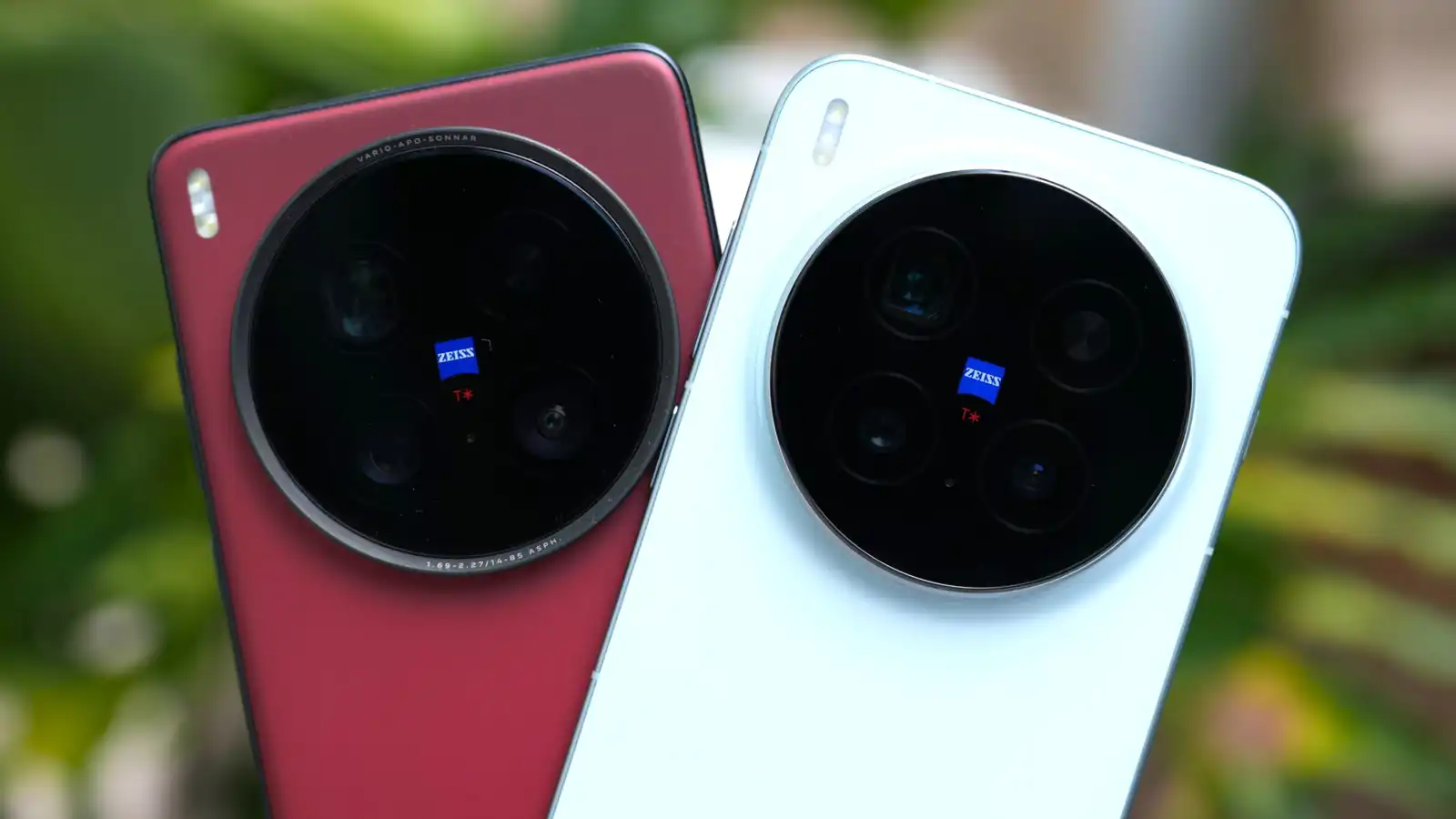 اكتشف هاتف Vivo X300 الجديد بتصميم أنيق وبطارية قوية وكاميرا ثلاثية تلتقط تفاصيل مذهلة