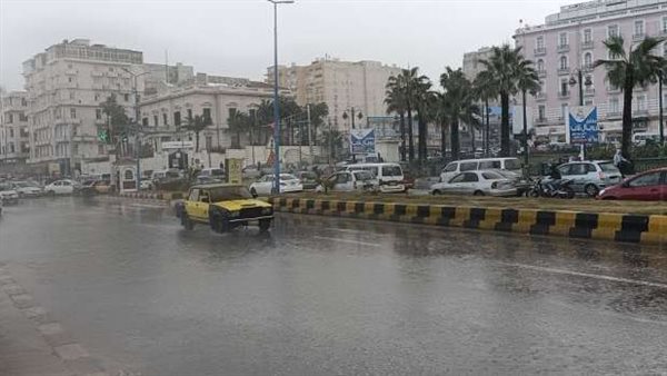 تحذير عاجل طقس متقلب وأمطار غزيرة تضرب مناطق واسعة وسيول جارفة تهدد المنازل الأسبوع القادم ابقوا آمنين.