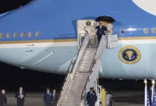 البيت الأبيض تشير إلى عودة طائرة ترامب إلى القاعدة الجوية بعد إصلاح عطل كهربائي بسيط أدى إلى توقفها عن الطيران