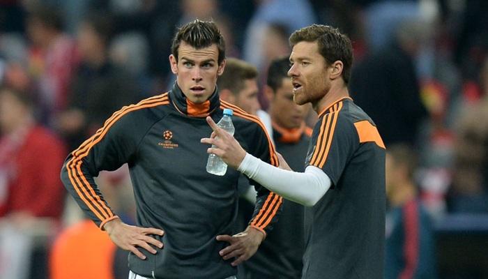 بيل يكشف سر الأزمة بين ألونسو وريال مدريد وأسباب تباعد علاقتهما