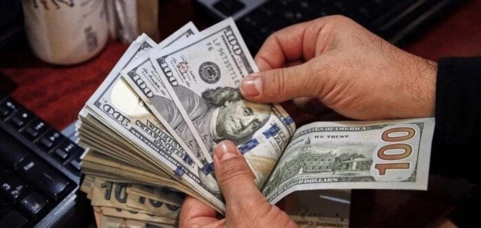 سعر الدولار في مكاتب الصرافة والبنوك اليوم الخميس 22 يناير 2026 واستقرار أسعار العملات في بداية الأسبوع
