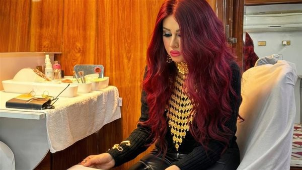 صورة حصرية لياسمين رئيس من كواليس مسلسل اسأل روحك مع أحمد فهمي خلال رمضان 2026