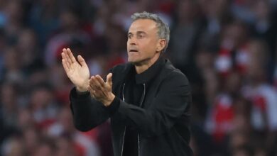 كشف تفاصيل اللقاء السري في برشلونة وكيف أقنع إنريكي درو بالانتقال إلى باريس واثار الجدل حول صفقة الانتقال الكبرى