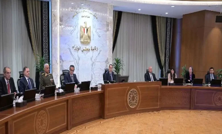 مجلس الوزراء يمنح الرخصة الذهبية لمشروع ميناء العاشر من رمضان الجاف بفرص استثمارية كثيفة العمالة