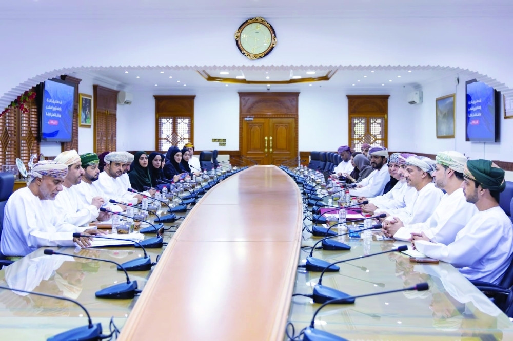 عاجل شمال الباطنة تكشف عن فرص استثمارية واعدة ومشاريع تنموية مذهلة