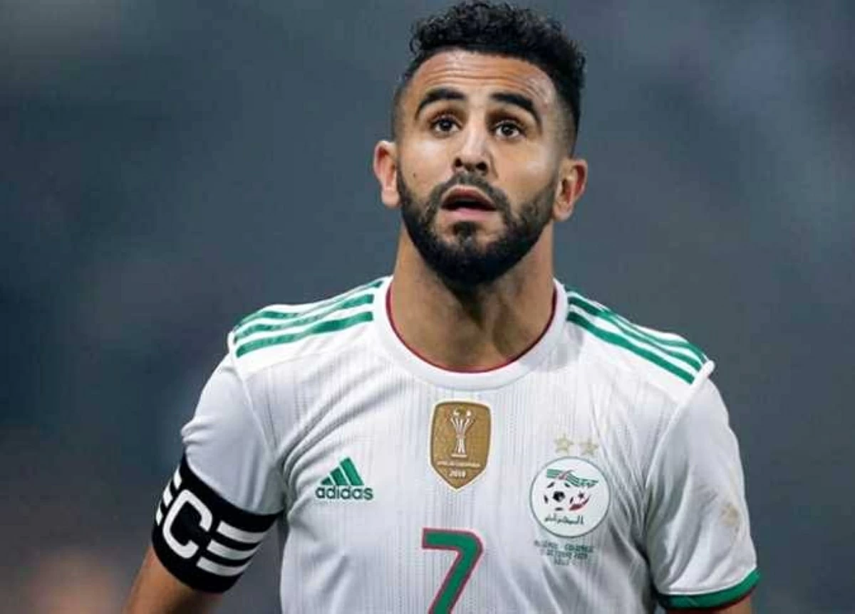 غياب رياض محرز وعوار يثير مفاجآت في تشكيلة الجزائر أمام الأرجنتين في كأس العالم
