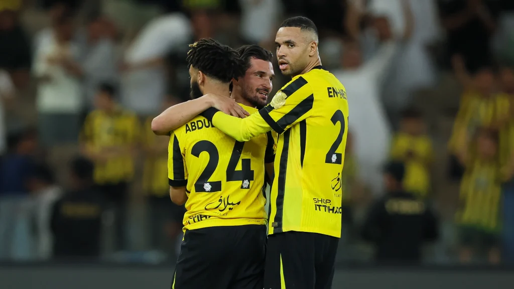 الاتحاد يقترب من التعاقد مع نجم الفريق لتعزيز صفوفه