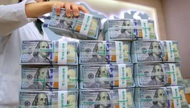 أسعار البيع والشراء للدولار في البنوك اليوم الاثنين 31 أغسطس 2026