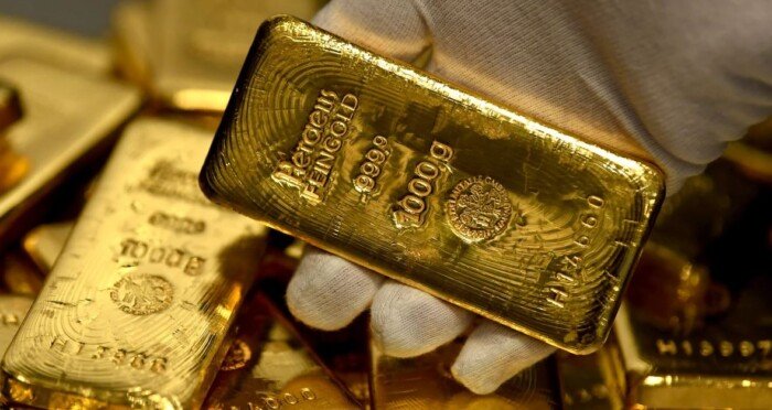 الذهب يتجاوز 4200 دولار عالميا وعيار 21 يسجل 5925 جنيها في مصر متأثرا بتحركات السوق العالمية