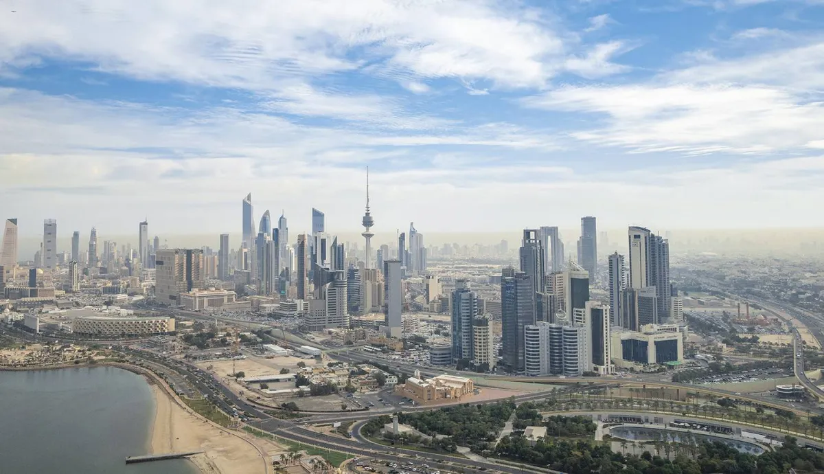 الكويت تدين الاعتداءات الإيرانية بعد التصدي لصواريخ ومسيرات وتهدد باتخاذ إجراءات صارمة