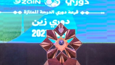 الكويت يواجه العربي في حملة الدفاع عن لقبه في دوري زين الممتاز