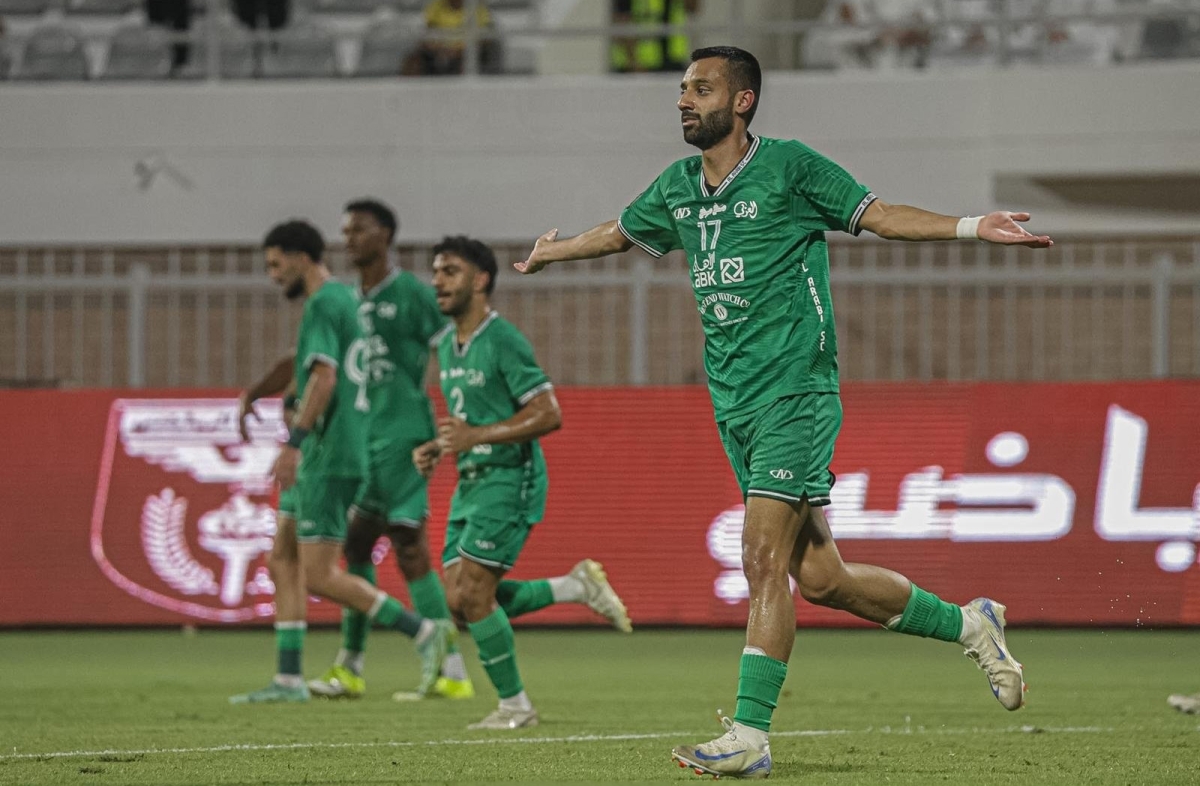 النصر يحقق النصر الأول ويواصل تقدمه في المسيرة الرياضية