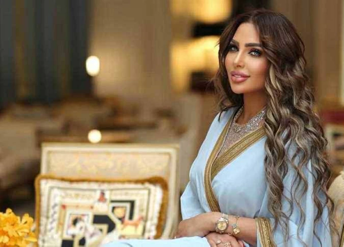 تأجيل محاكمة سارة خليفة وثلاثة متهمين في قضية هتك عرض شاب إلى 5 سبتمبر