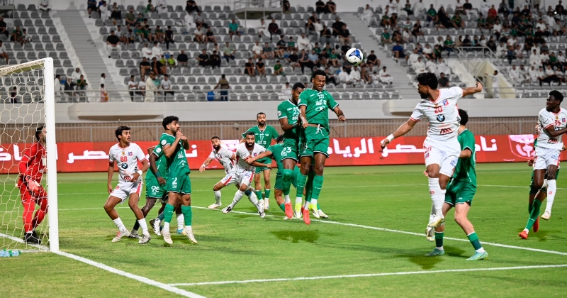 تعادل مثير بين المنتخب العربي والكويت يثير الجماهير
