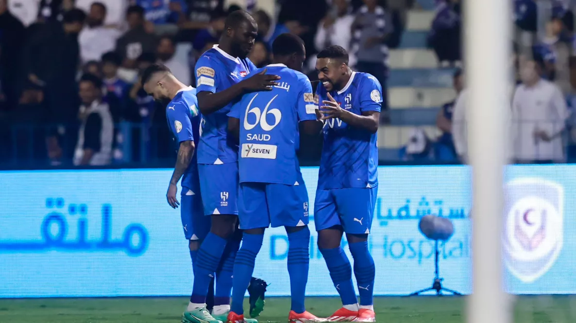 توتر غير متوقع يهدد صفقة الهلال ويضع مستقبل مانشستر سيتي في مرمى الشك