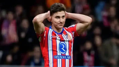 جوليان ألفاريز يسعى للتعاقد مع سيميوني لتحقيق حلم الانتقال إلى برشلونة