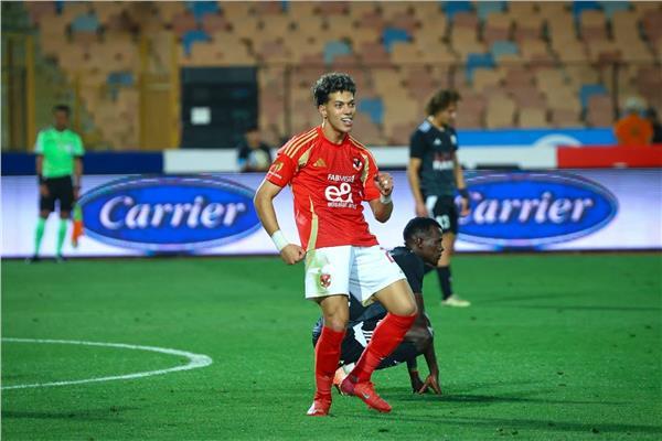 خمس محترفين في قائمة الكبار وإمام عاشور يتصدر الأغلى في الدوري المصري