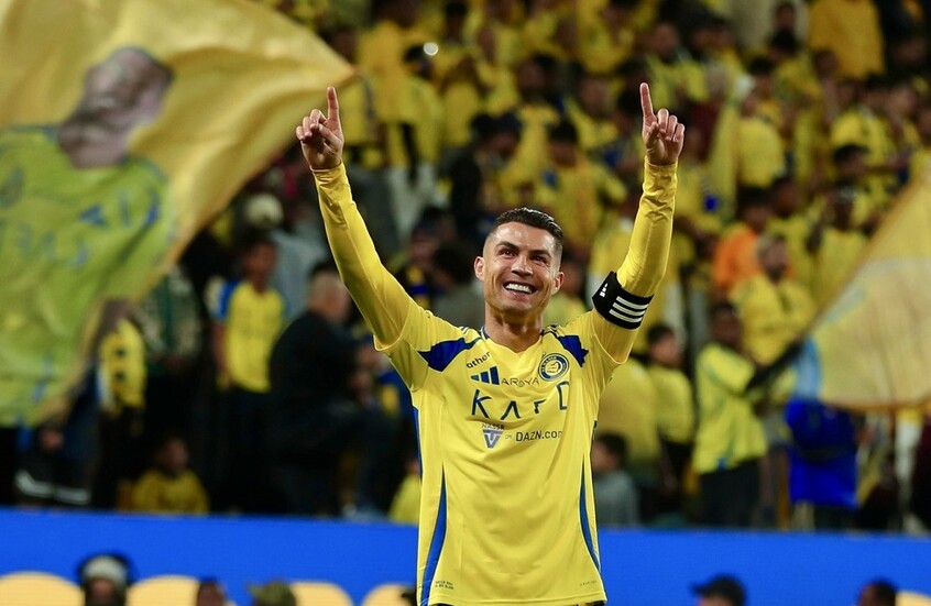 رونالدو يفاجئ فريق النصر بعد تأجيل انضمامه لمعسكر لشبونة ويصدر قرارًا مفاجئًا