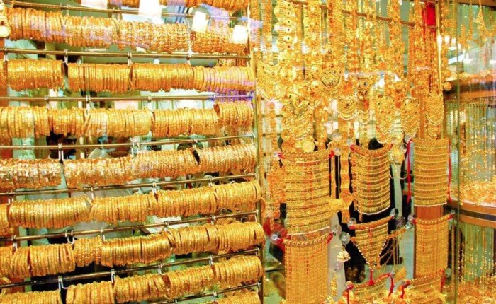 سعر الذهب في مصر يبدأ تعاملات الخميس بعد ارتفاعه أمس