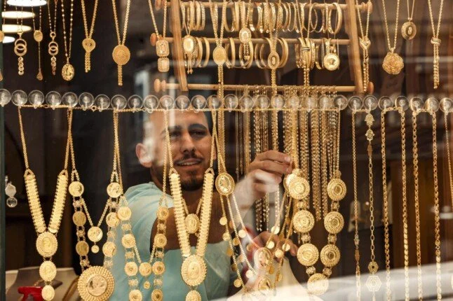 مفاجأة في سعر الذهب اليوم وارتفاع جديد لعيار 21 بالصاغة