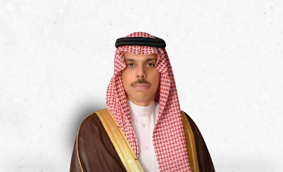وزير الخارجية يتلقى اتصالًا هاتفيًا من نظيره الكويتي